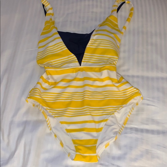 aerie Other - Aerie one piece swimsuit bathing suit medium